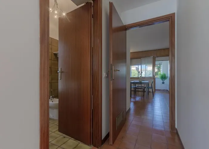 Apartment Guesthost - Pontelagoscuro Huge & Residential