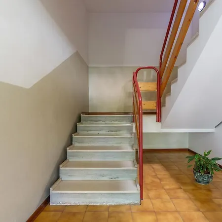 Pontelagoscuro Huge & Residential Apartment Ferrara