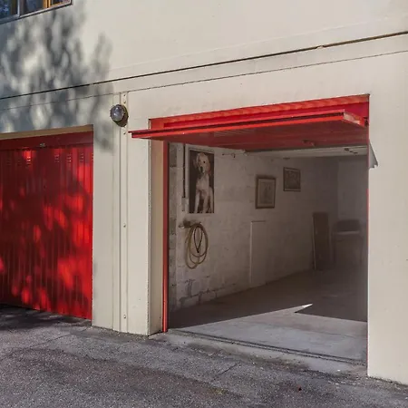 Guesthost - Pontelagoscuro Huge & Residential Appartement *